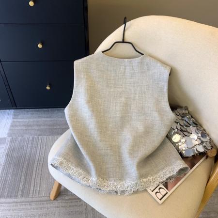 FA56259# 上高级蕾丝花边拼接西装马甲春季时尚叠穿上衣显瘦外套 服裝批發女裝批發服飾貨源