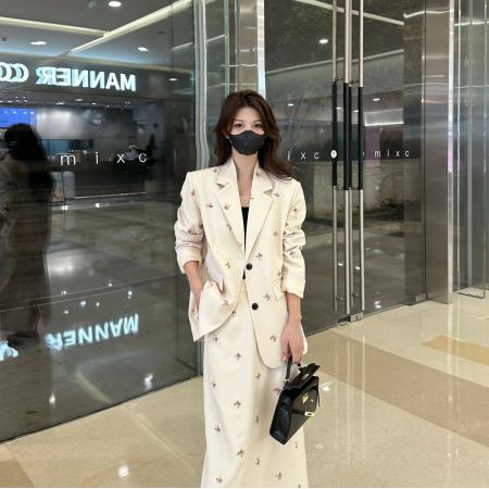FA56287# 春季气质高级感西装外套高腰显瘦半身裙三件套 服裝批發女裝批發服飾貨源