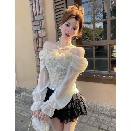 FA56296# 一字肩立体花朵长袖衬衫女春夏荷叶边收腰法式温柔风修身上衣 服裝批發女裝批發服飾貨源