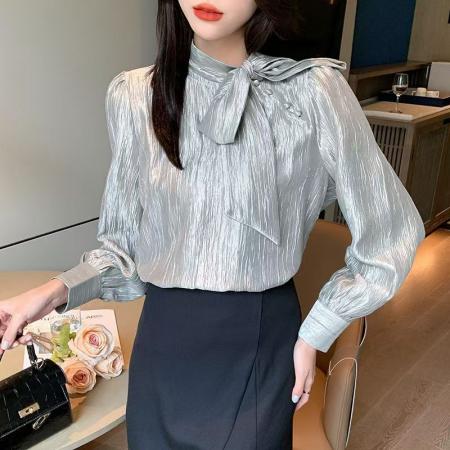 YF6907# （2色入内）高级感亮丽丝长袖系蝴蝶结立领宽松显瘦大码轻奢法式衬衣
