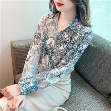 YF6923# 图片色春装新款长袖翻领系扣藏青图腾印花碎花宽松大码上衣