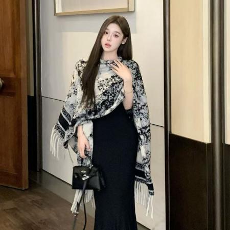 YF6945# 图片色时尚泼墨碎花流苏设计围巾 空调房保暖双面提花斗蓬披肩