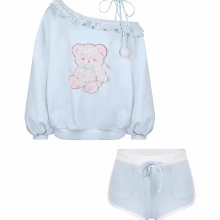 YF6943# 图片色港式甜美时尚泡泡袖斜肩露肩荷叶边小熊刺绣宽松大码卫衣