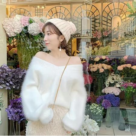 YF6940# (4色入内）慵懒风露肩泡泡袖抹胸海马毛宽松大码显瘦原宿风加厚针织上衣