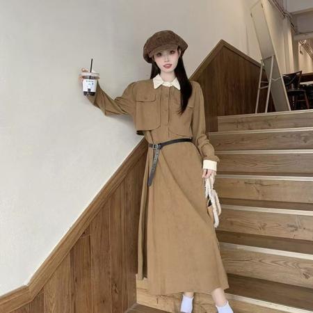 YF6953# (2色入内）假两件撞色翻领系扣荷叶边大摆法式甜美气质收腰灯芯绒连衣裙