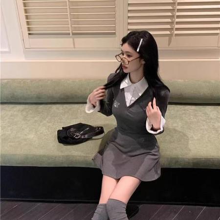 YF6965# (2色入内)春季假两件POLO领拼接V领字母刺绣修腰显瘦连衣裙