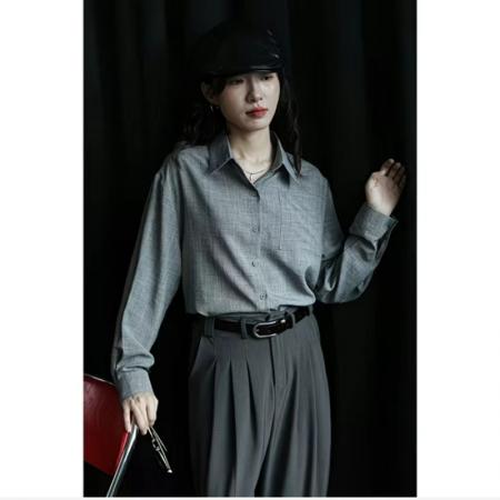 YF6959# (3色入内)简练时尚港式春秋复古设计长袖翻领宽松显瘦设计高级感衬衣