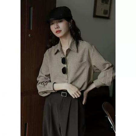 YF6959# (3色入内)简练时尚港式春秋复古设计长袖翻领宽松显瘦设计高级感衬衣