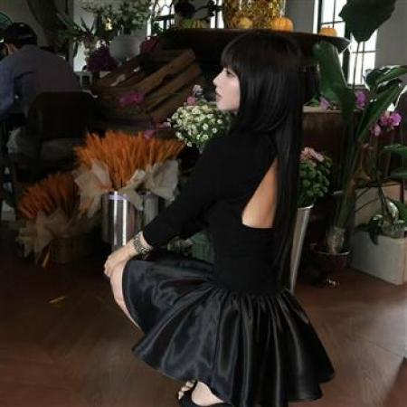 YF6976# （2色入内）韩版性感辣妹后背镂空缎面拼接修腰显瘦连衣裙