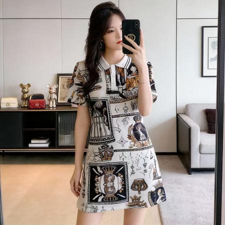 YF6980# 图片色洋气个性漫画印花POLO领修身显瘦小个子设计感韩版连衣裙