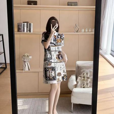 YF6980# 图片色洋气个性漫画印花POLO领修身显瘦小个子设计感韩版连衣裙