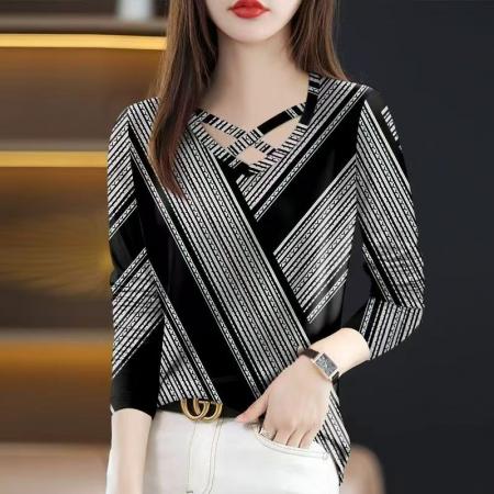 YF6990# (4色入内）春秋洋气新款长袖交叉圆领撞色条纹拼图感印花设计感休闲T恤