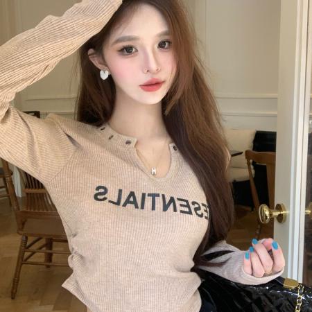 FA56349#坑条美式复古v领长袖T恤秋季辣妹收腰短款打底衫内搭上衣 服裝批發女裝批發服飾貨源