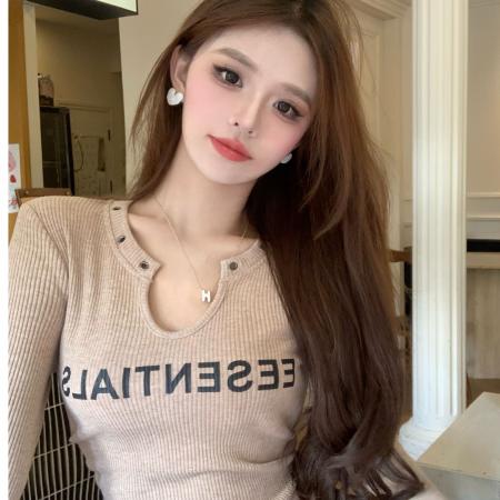 FA56349#坑条美式复古v领长袖T恤秋季辣妹收腰短款打底衫内搭上衣 服裝批發女裝批發服飾貨源