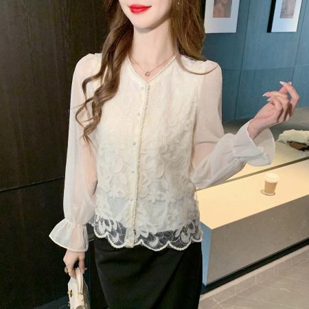 FA56363#春季时尚法式轻熟小众上衣v领蕾丝衫花边衬衫女长袖小衫 服裝批發女裝批發服飾貨源