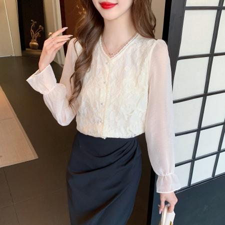 FA56363#春季时尚法式轻熟小众上衣v领蕾丝衫花边衬衫女长袖小衫 服裝批發女裝批發服飾貨源
