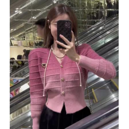 FA56396# 小香风气质v领胸针渐变色针织开衫女秋冬复古泡泡袖坑条收腰毛衣 服裝批發女裝批發服飾貨源