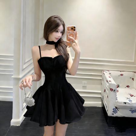 FA56427# 呛口小辣椒法式氛围感无袖甜辣风吊带红色蓬蓬显瘦连衣裙 服裝批發女裝批發服飾貨源