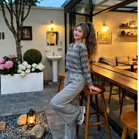 FA56494# 春秋氛围感穿搭女装V领条纹衫防晒长袖上衣气质休闲裤两件套 服裝批發女裝批發服飾貨源