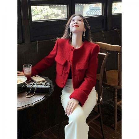FA56497# 早春新年过年穿搭轻奢减龄洋气富家千金端庄小个红色小香风外套女 服裝批發女裝批發服飾貨源