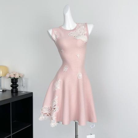 FA56598# Hotdog热狗很辣雪落蔷薇白色蕾丝镂空设计感无袖连衣裙短裙 服裝批發女裝批發服飾貨源