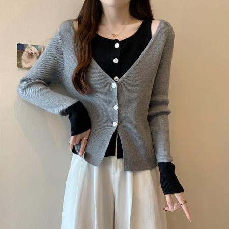 FA56675# 大码女春装胖mm设计感露肩撞色拼接假两件针织衫显瘦长袖上衣  服裝批發女裝批發服飾貨源