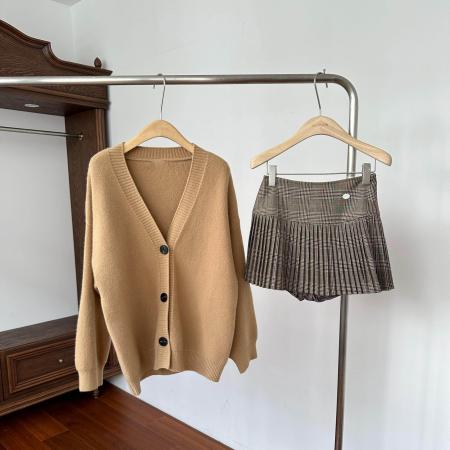 FA56689# 藤校学院风套装卡其针织开衫外套毛衣复古百褶半裙两件套  服裝批發女裝批發服飾貨源
