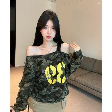 FA56714# 春秋废土风辣妹迷彩字母长袖T恤女抽绳绑带露肩显瘦上衣  服裝批發女裝批發服飾貨源
