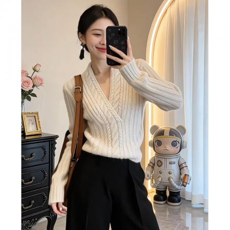FA56717# 巨好看的韩系穿搭v领麻花针织衫女秋冬修身显瘦加厚内搭打底毛衣  服裝批發女裝批發服飾貨源
