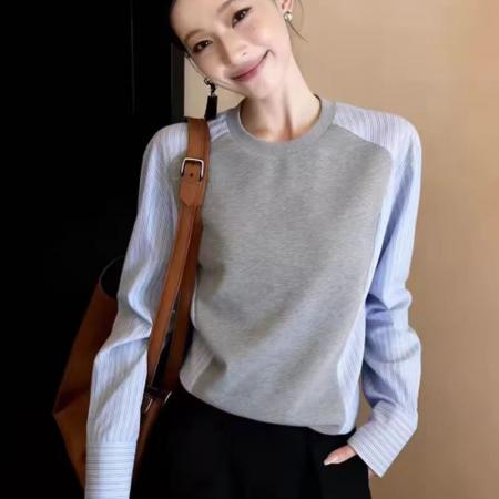 FA56733# 复古灰色条纹拼接圆领卫衣女设计感秋冬设计感百搭假两件长袖上衣  服裝批發女裝批發服飾貨源