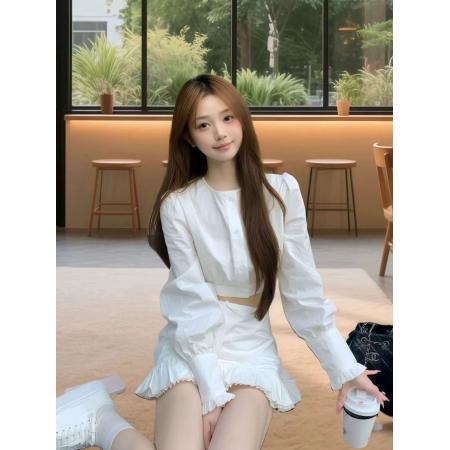 FA56756# 新款气质高级感V领无袖收腰上衣时尚百搭高腰短裤两件套  服裝批發女裝批發服飾貨源