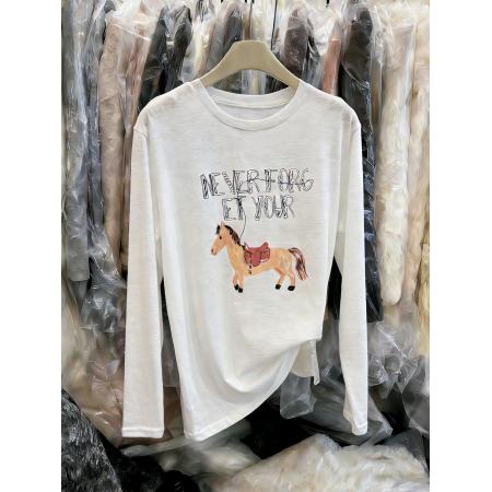 FA56772# 韩版小马印花字母长袖T恤女春季新款宽松洋气百搭打底衫上衣  服裝批發女裝批發服飾貨源