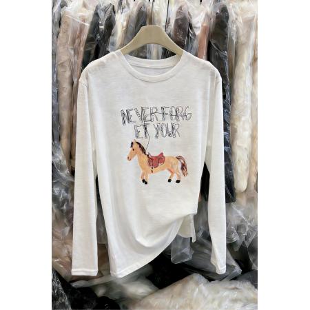 FA56772# 韩版小马印花字母长袖T恤女春季新款宽松洋气百搭打底衫上衣  服裝批發女裝批發服飾貨源