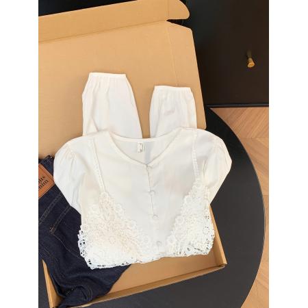 FA56823# 设计感蕾丝拼接减龄衬衫春季清爽小个子温柔上衣  服裝批發女裝批發服飾貨源
