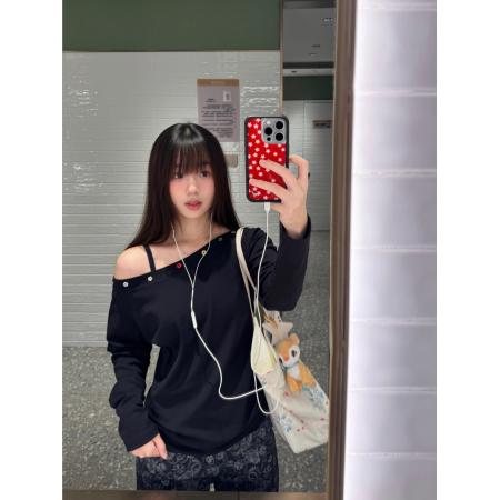 FA56834# 原版纽扣后包领斜肩一字领宽松长袖t恤女  服裝批發女裝批發服飾貨源