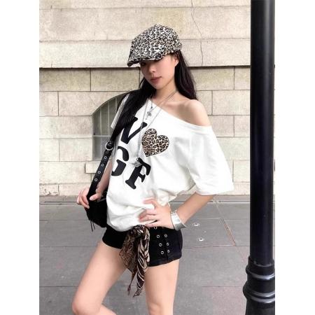 BY10109# 纯棉斜领一字肩露肩短袖T恤女印花 服裝批發女裝批發服飾貨源