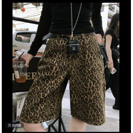 BY10151# 婉君纸片人早春莱赛尔心机显瘦面膜T+时髦复古豹纹休闲裤 服裝批發女裝批發服飾貨源