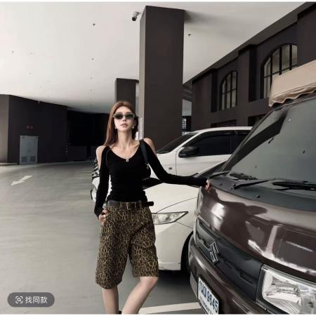 BY10151# 婉君纸片人早春莱赛尔心机显瘦面膜T+时髦复古豹纹休闲裤 服裝批發女裝批發服飾貨源