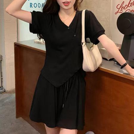 BY10162# 两件套不规则V领短袖T恤夏季韩版新款修身显瘦抽绳短款套装女 服裝批發女裝批發服飾貨源