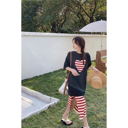 BY10188# 韩版时尚设计感红色条纹开叉连衣裙女镂空爱心上衣时髦夏季潮 服裝批發女裝批發服飾貨源