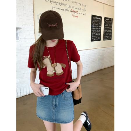 本命年植绒小马正肩短袖T恤女 服裝批發女裝批發服飾貨源