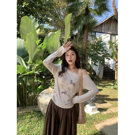 春季韩系甜美休闲趣味印花卡通斜肩长袖小衫T恤上衣 服裝批發女裝批發服飾貨源