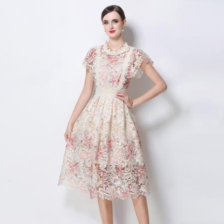 BY10317# 高端时尚短袖连衣裙女新款法式重工镂空钩花蕾丝收腰优雅长裙 服裝批發女裝批發服飾貨源