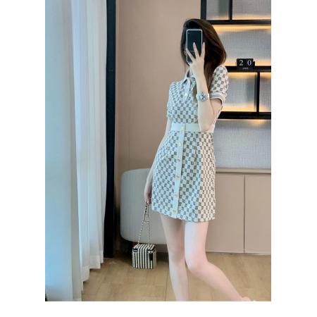 BY10320# 别致收腰针织a字连衣裙女夏季法式小香风高级感短袖polo领短裙子 服裝批發女裝批發服飾貨源