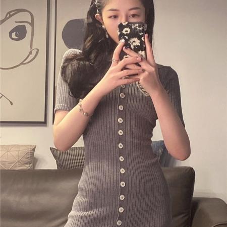 BY10322# 新款夏季复古显瘦针织连衣裙勋章polo领修身包臀裙女 服裝批發女裝批發服飾貨源