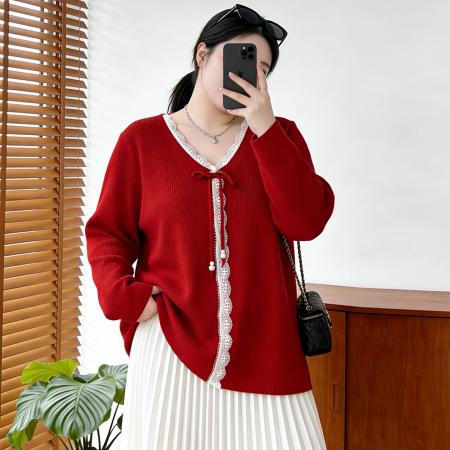 BY10352# 大码女装胖mm春装新款设计款V领显瘦蕾丝拼接针织衫上衣 服裝批發女裝批發服飾貨源