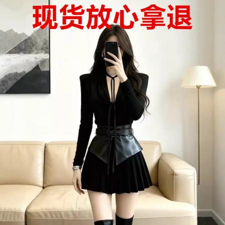 BY10375# 春气质辣妹风黑色V领修身长袖上衣女高腰显瘦A字半身裙两件套装女 服裝批發女裝批發服飾貨源