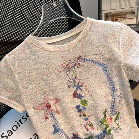 BY10403# 设计感涂鸦印花正肩短袖T恤女夏季小众修身显瘦圆领短款针织上衣 服裝批發女裝批發服飾貨源