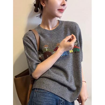 BY10422# 春季新款卡通刺绣短袖针织衫女士宽松圆领白色毛衣内搭上衣 服裝批發女裝批發服飾貨源