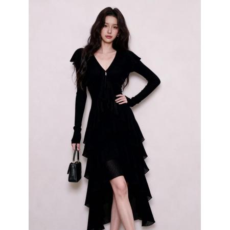 BY10432# 黑色V领系带气质连衣裙女春季新款不规则裙摆优雅小黑裙 服裝批發女裝批發服飾貨源